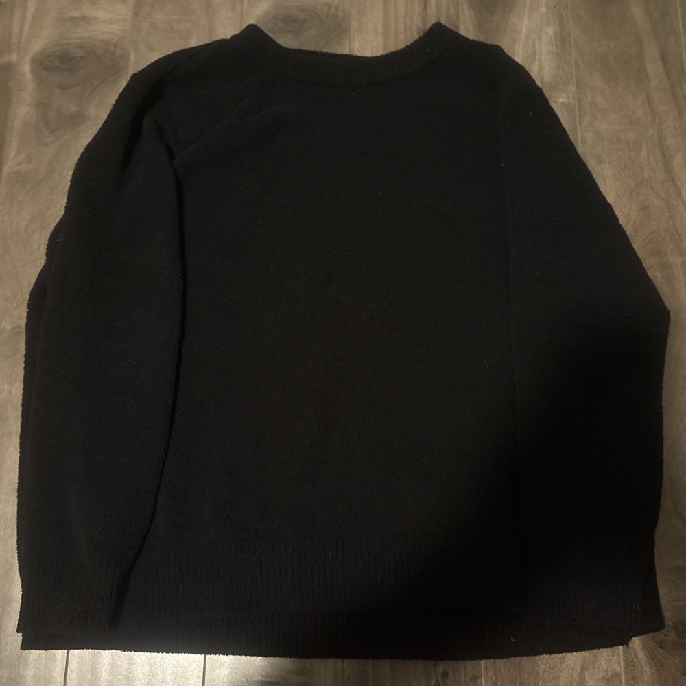La Vie En Rose Black Sweater